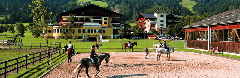 Ein Paradies für Pferd & Reiter - Reiten, Reiturlaub. Reiterferien in Österreich