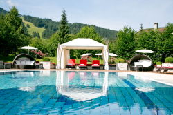 Außenpool Wellnesshotel Weissenhof Österreich Salzburger Land